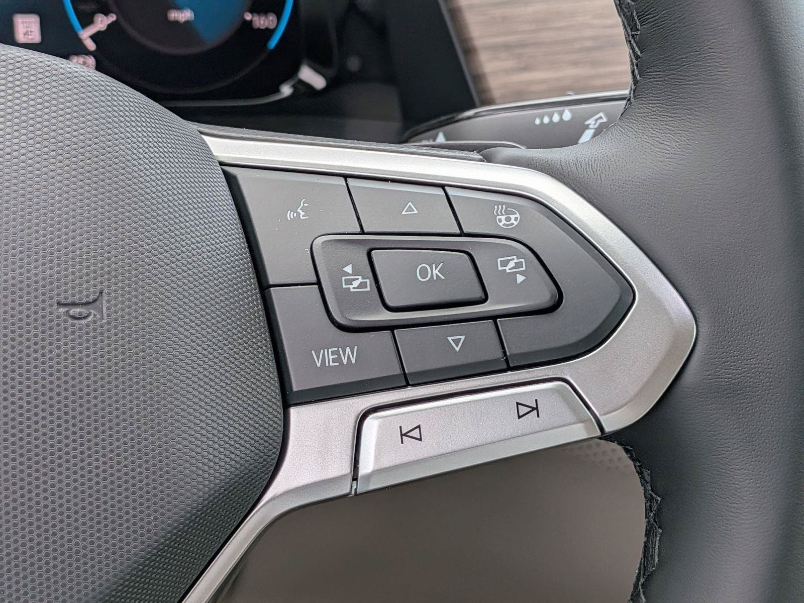 New 2026 Volkswagen Atlas SEL Premium R-Line AWD/4WD image 19