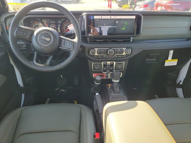 New 2026 Jeep Gladiator Mojave w/ Steel Bumper Group AWD/4WD image 7