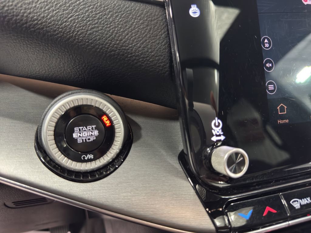 Used 2024 Jeep Wagoneer Series II w/ Convenience Group I image 35