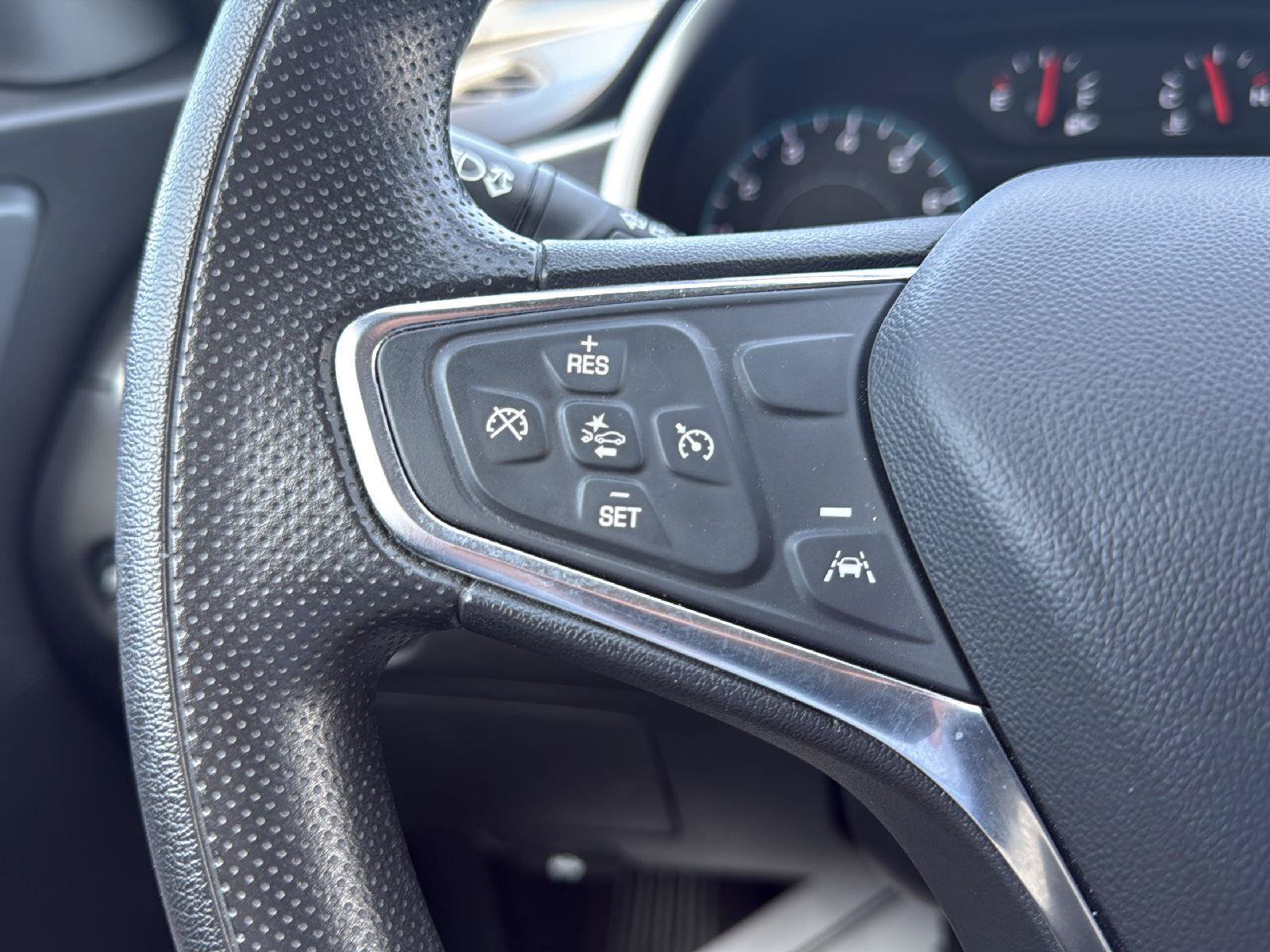 Used 2025 Chevrolet Malibu LT FWD image 10