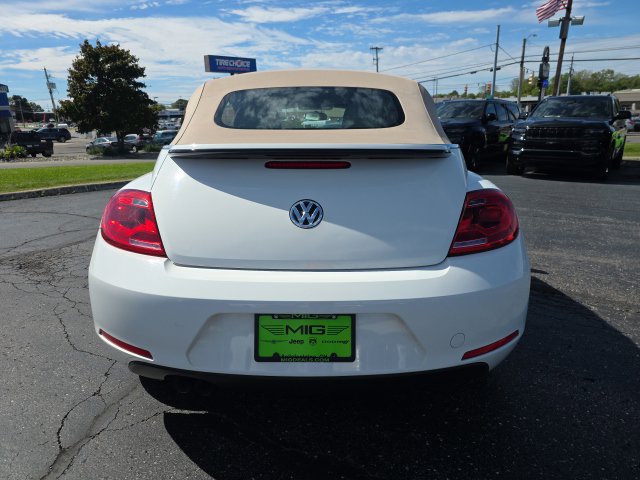 Used 2013 Volkswagen Beetle 2.5 FWD image 5