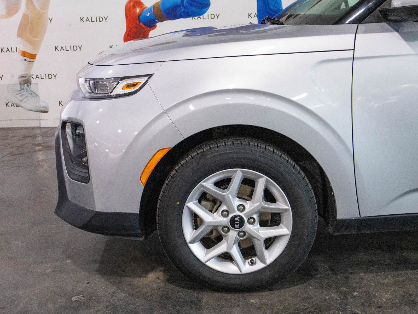 Used 2020 Kia Soul S FWD image 15