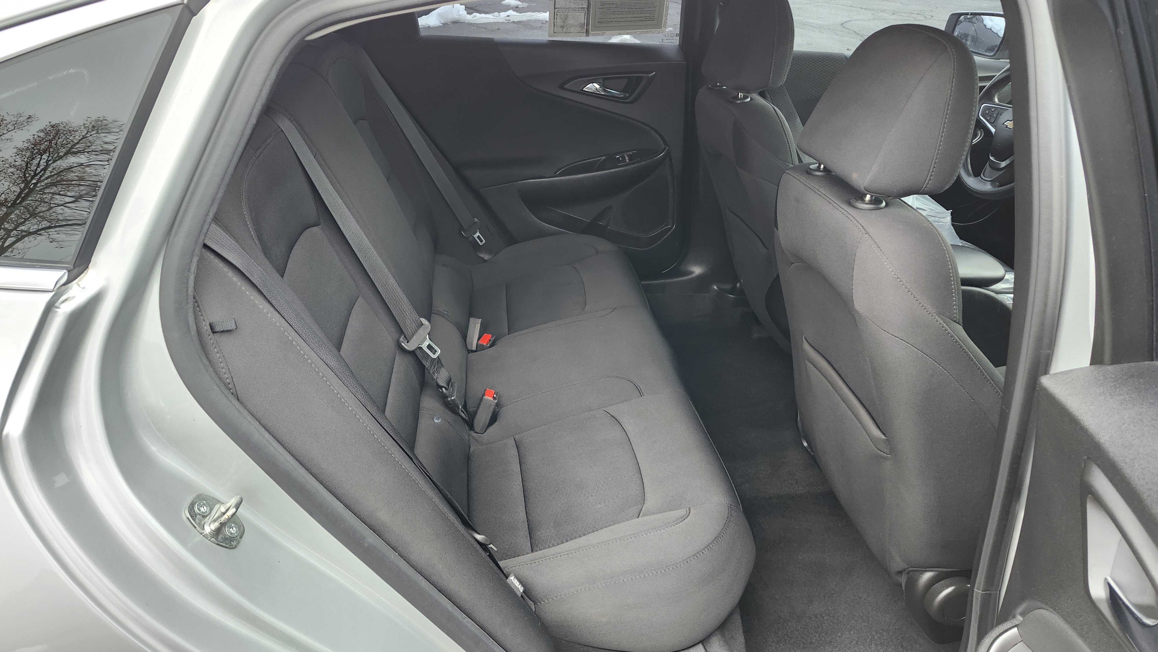 Used 2019 Chevrolet Malibu LS image 18