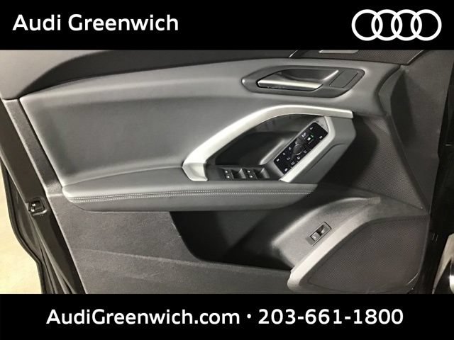 Certified 2025 Audi Q5 Premium w/ Premium Plus AWD/4WD image 11
