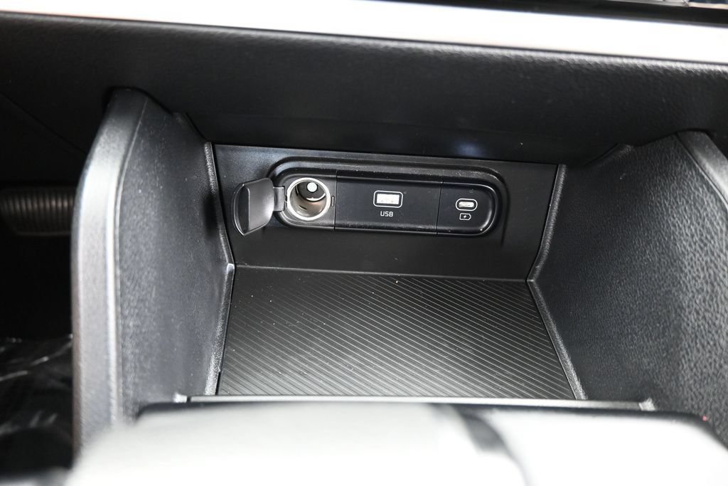Used 2023 Kia Sportage LX AWD/4WD image 25