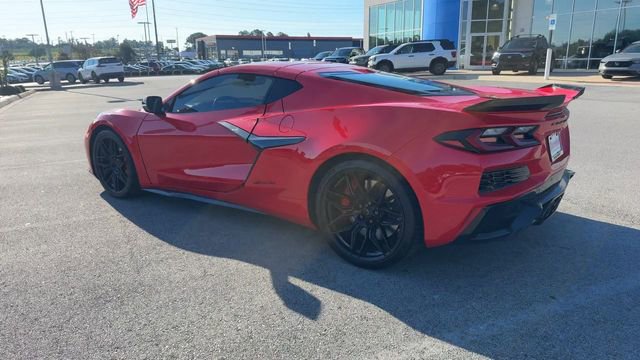 Used 2026 Chevrolet Corvette Z06 RWD image 8