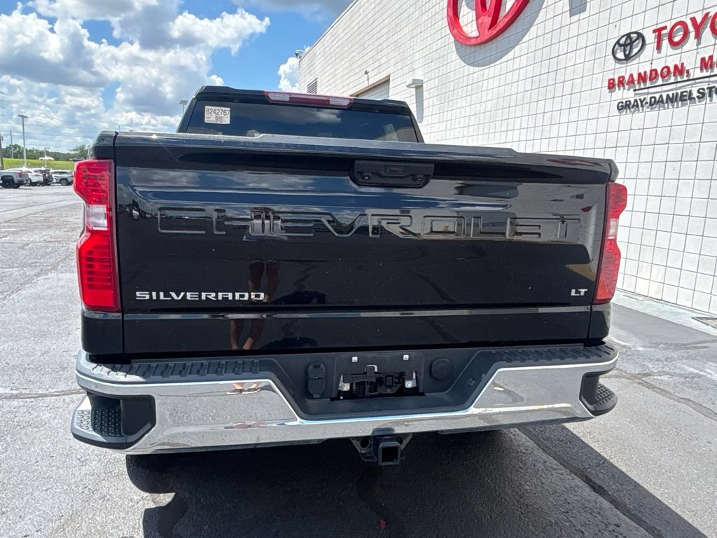 Used 2023 Chevrolet Silverado 1500 LT AWD/4WD image 29