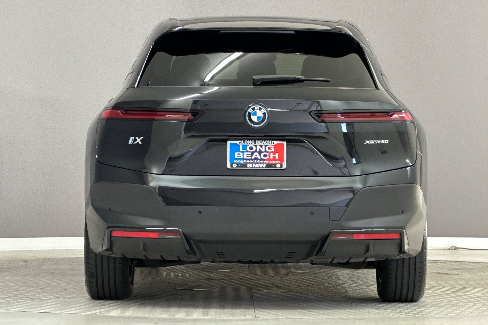Certified 2023 BMW iX xDrive50 AWD/4WD image 10