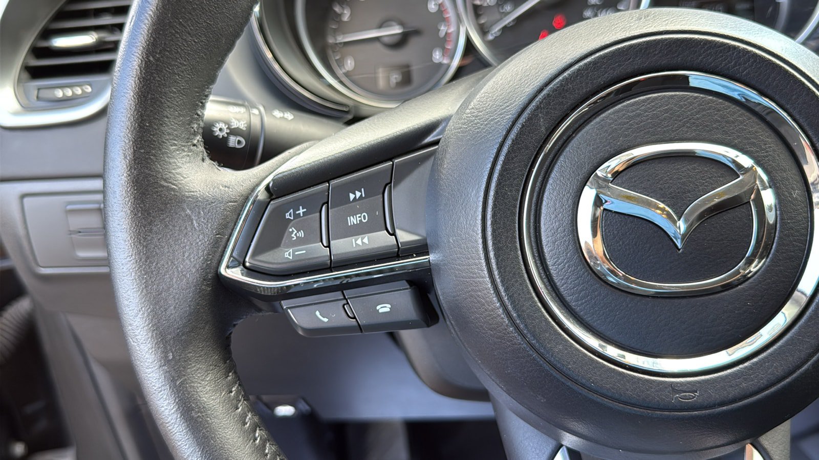 Used 2016 MAZDA CX-9 Sport AWD/4WD image 12