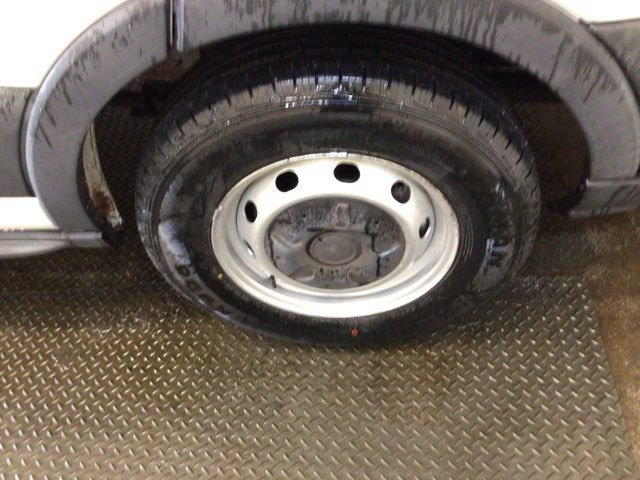 Used 2018 Ford Transit 150 130 Low Roof RWD image 28
