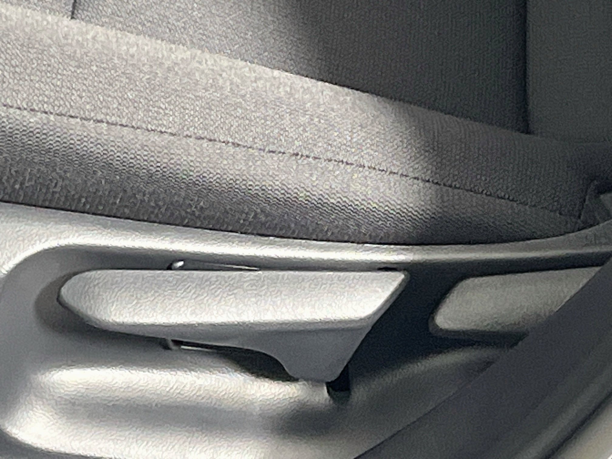 New 2027 Toyota Corolla LE FWD image 15