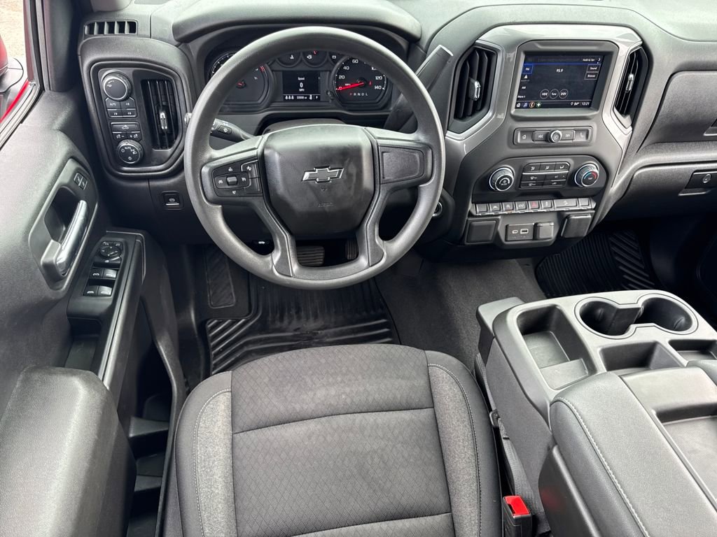 Used 2024 Chevrolet Silverado 1500 Custom Trail Boss w/ Dark Appearance Package image 13