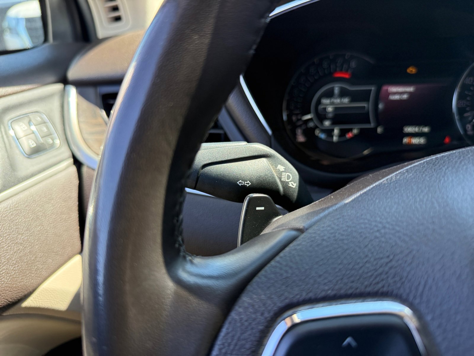 Used 2019 Lincoln MKC Reserve image 22