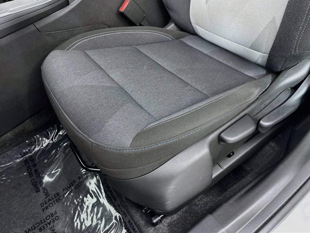Certified 2025 Chevrolet Trax LS w/ LS Convenience Package FWD image 21