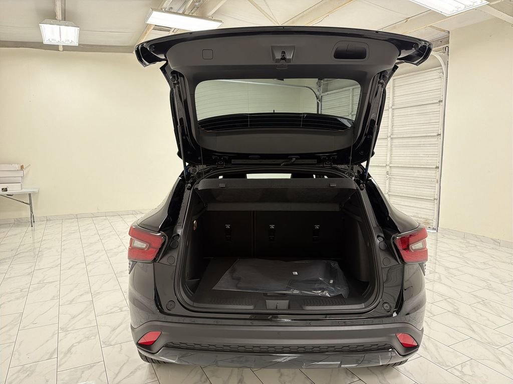 New 2026 Chevrolet Trax RS w/ Driver Confidence Package FWD image 27