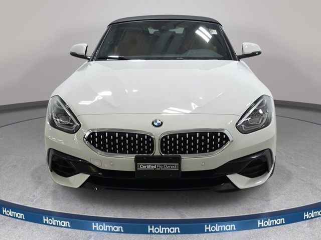 Certified 2022 BMW Z4 sDrive30i w/ Convenience Package image 2