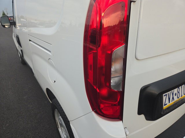 Used 2022 RAM ProMaster City Tradesman FWD image 21