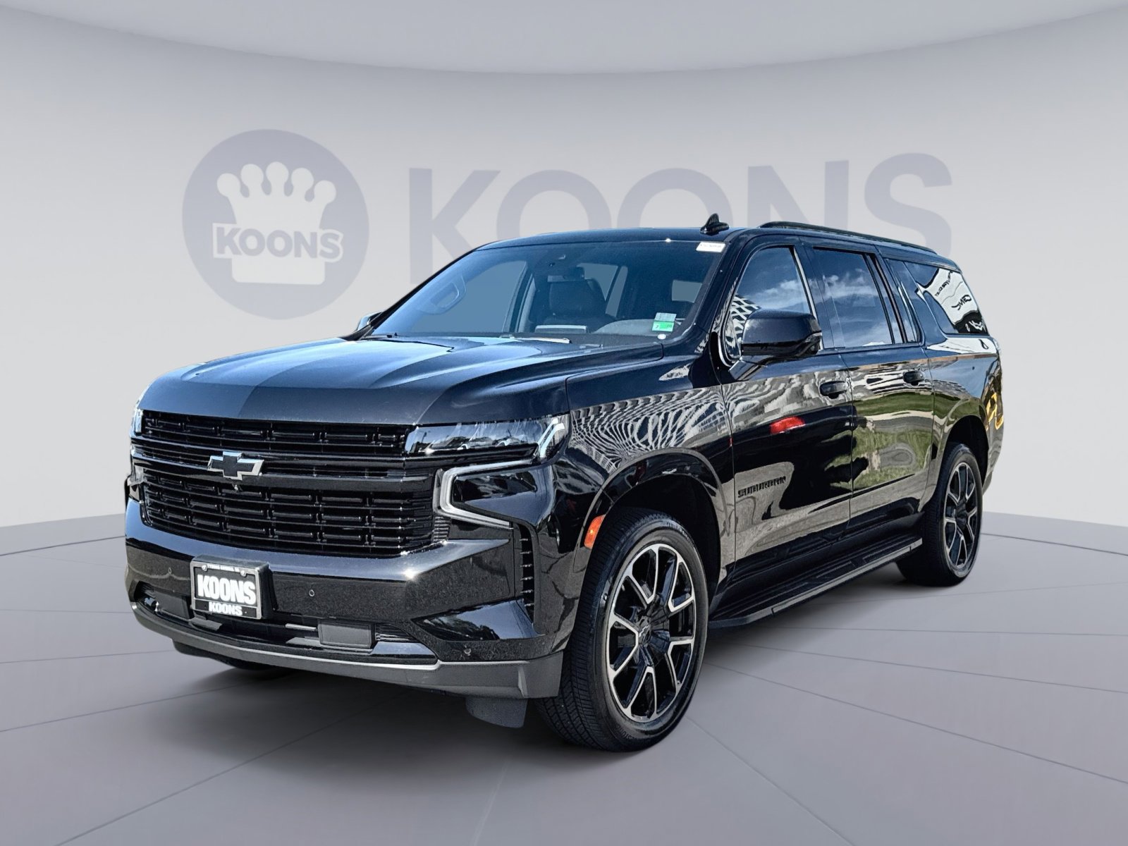 Used 2024 Chevrolet Suburban RST w/ Luxury Package