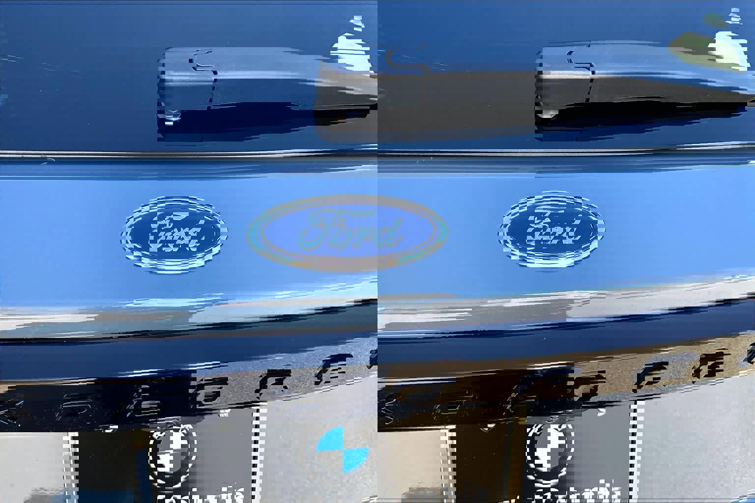 Used 2025 Ford Explorer ST-Line w/ Premium Package image 9