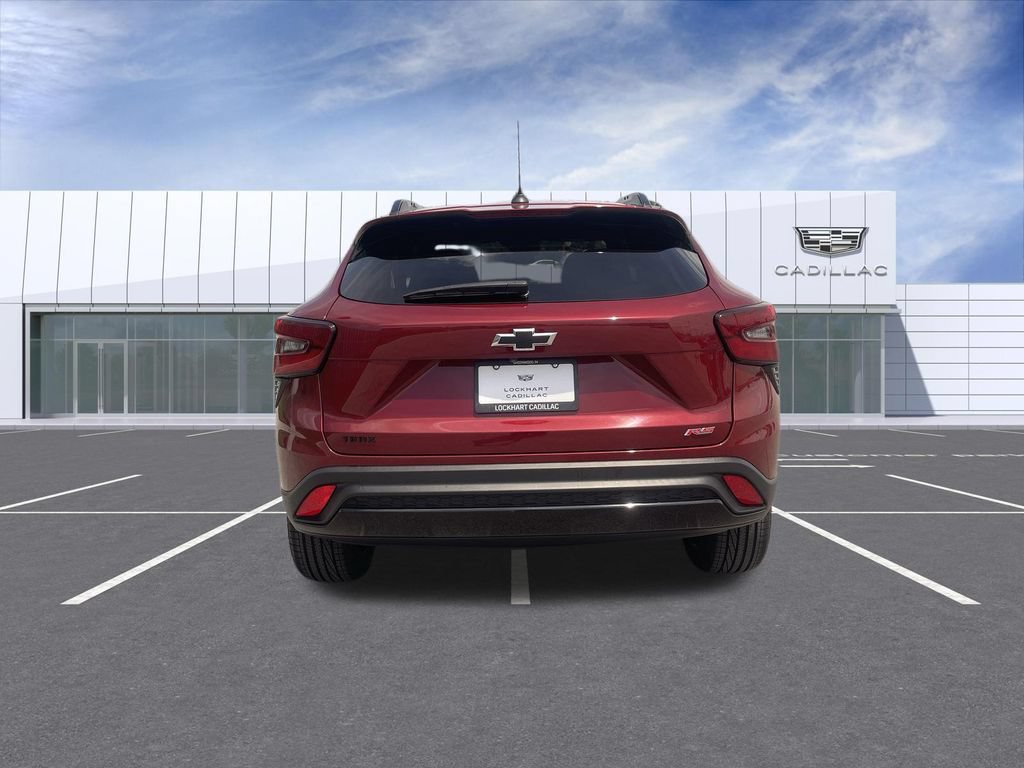Used 2024 Chevrolet Trax RS w/ Sunroof Package FWD image 7