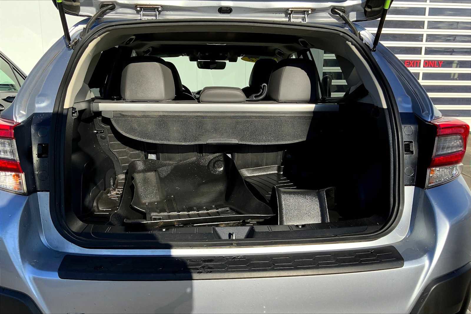 Used 2022 Subaru Crosstrek 2.5i Sport w/ Moonroof Package image 34