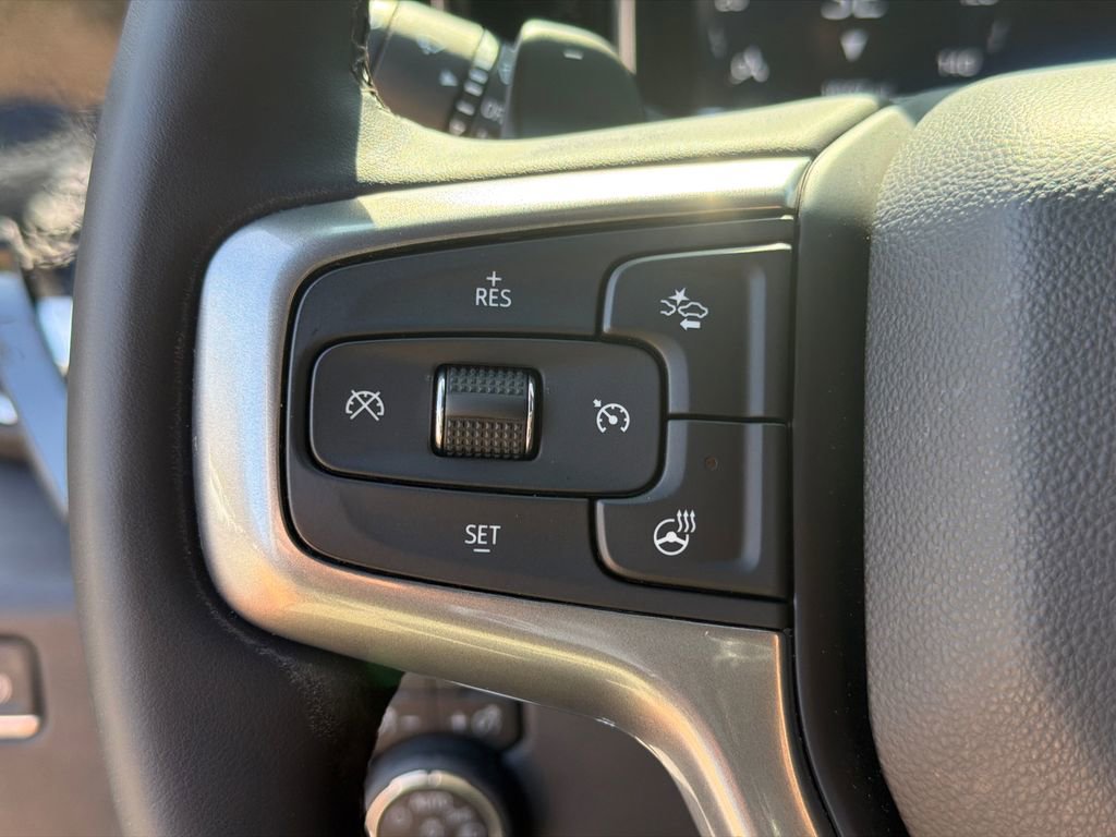 Used 2024 Chevrolet Silverado 1500 LTZ image 24