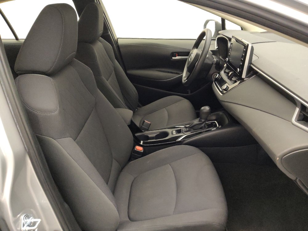 Used 2021 Toyota Corolla LE image 21