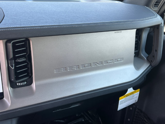 New 2026 Ford Bronco Outer Banks w/ Sasquatch Package AWD/4WD image 30