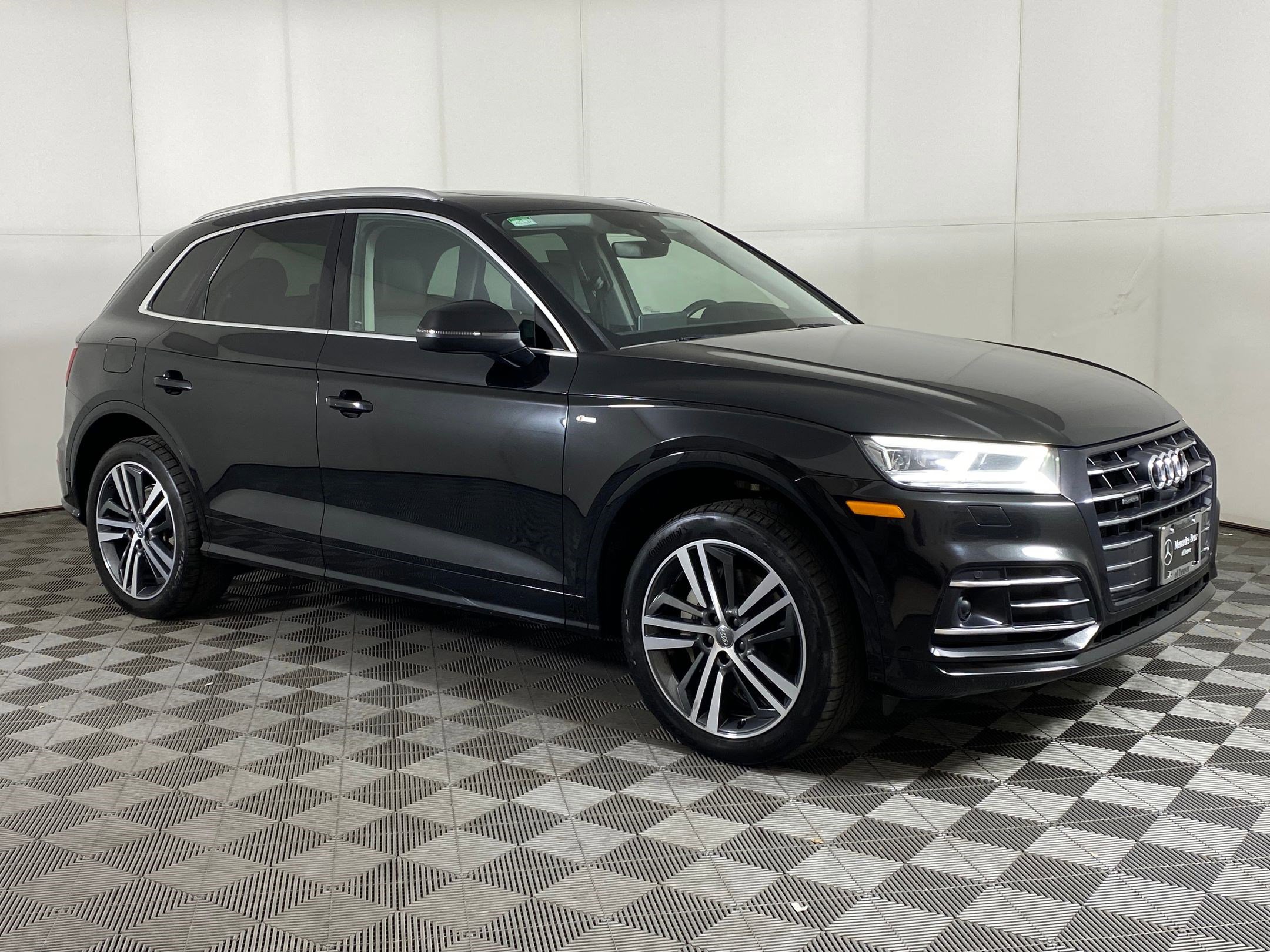 Used 2020 Audi Q5 e Prestige image 6