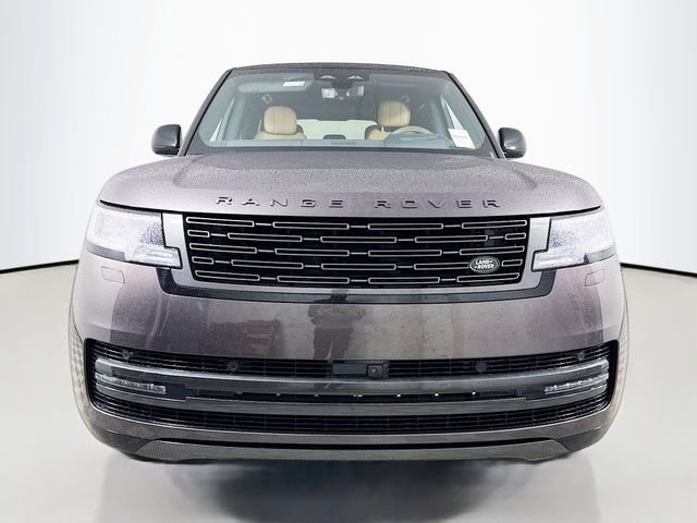 New 2026 Land Rover Range Rover Long Wheelbase SE image 2