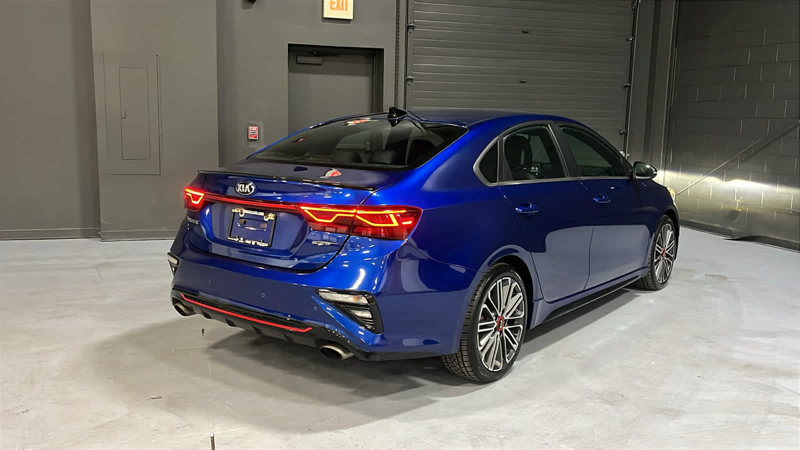 Used 2020 Kia Forte GT FWD image 4