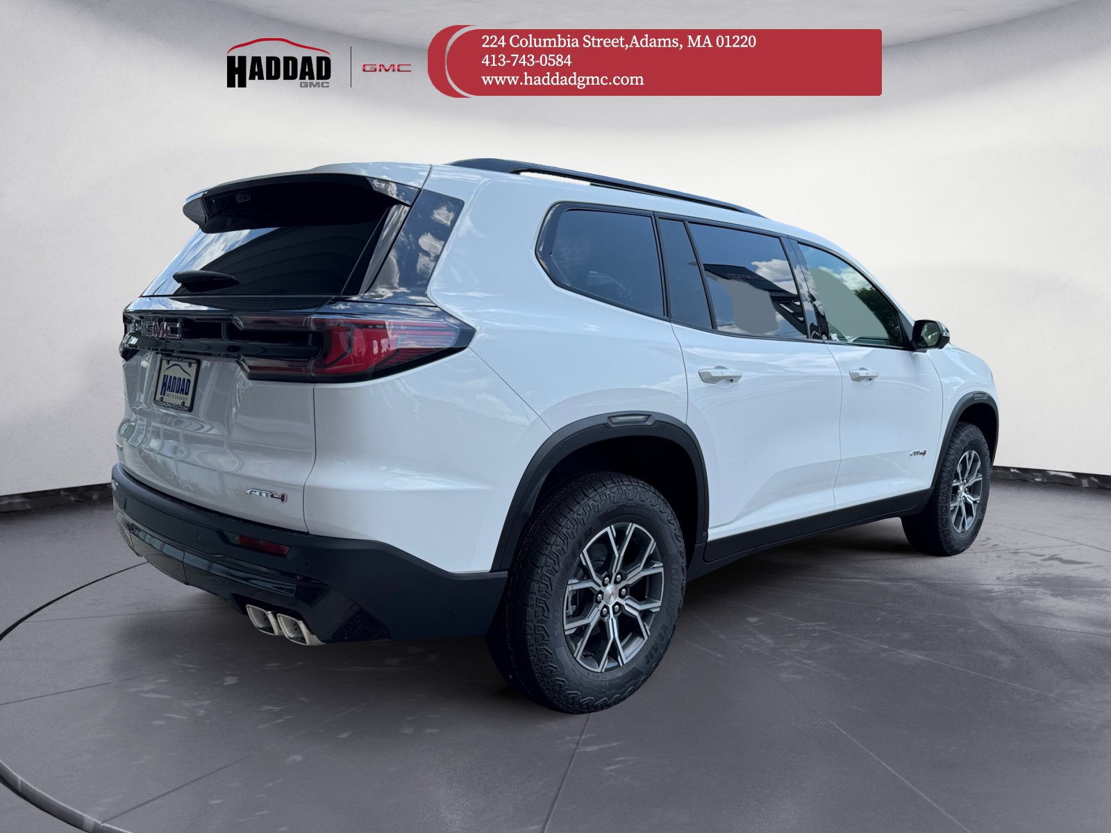 New 2026 GMC Acadia AT4 w/ Luxury Package AWD/4WD image 3