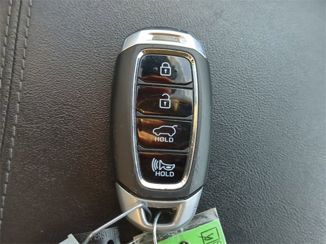 Used 2020 Hyundai Santa Fe SEL w/ Convenience Package image 27
