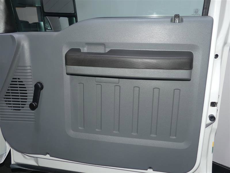 Used 2016 Ford F250 XL w/ Snow Plow Prep Package image 15