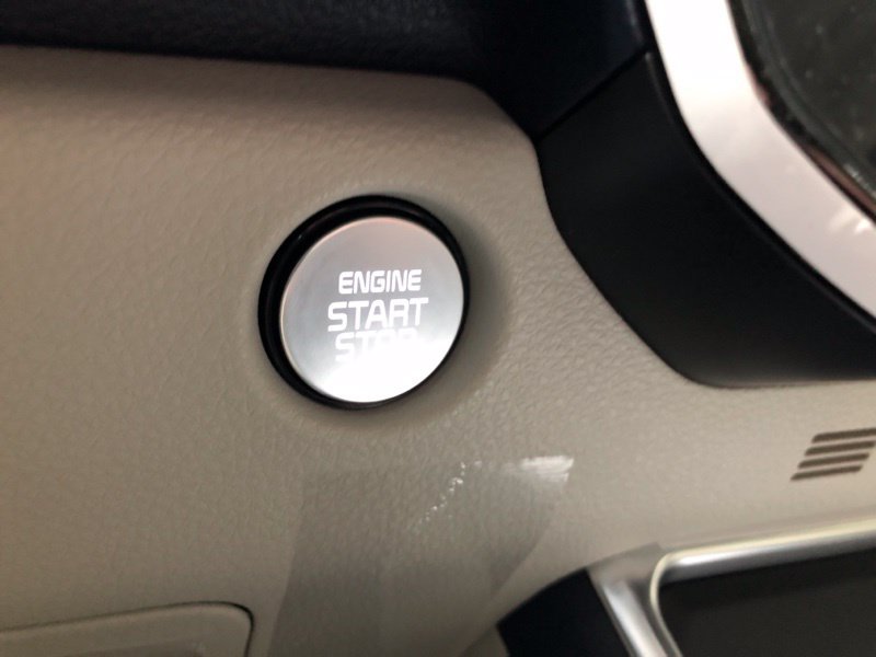 New 2026 Kia Carnival SX w/ SX Dark Edition Package FWD image 28