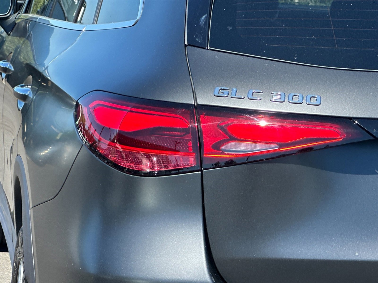 New 2025 Mercedes-Benz GLC 300 4MATIC image 33