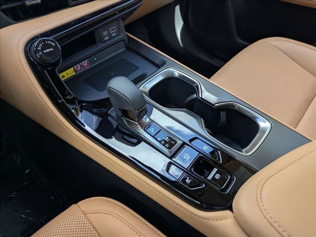Used 2024 Lexus NX 350h AWD image 12