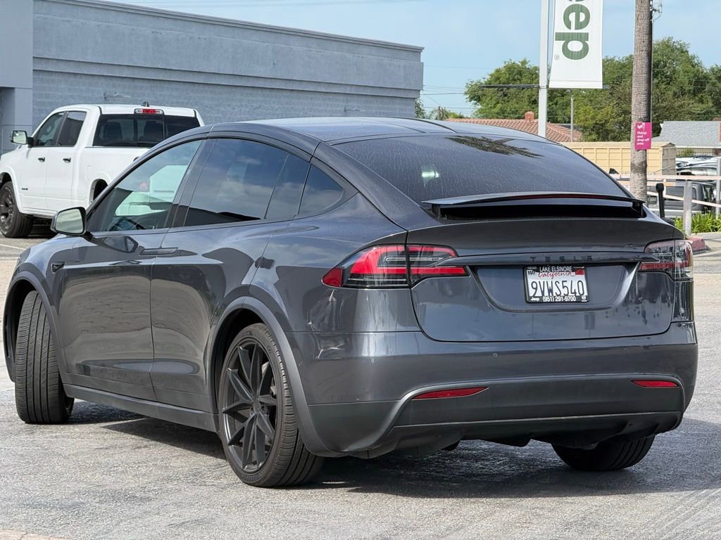 Used 2017 Tesla Model X 75D image 2