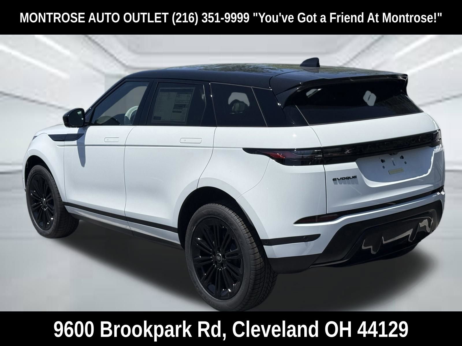 New 2026 Land Rover Range Rover Evoque S AWD/4WD image 3