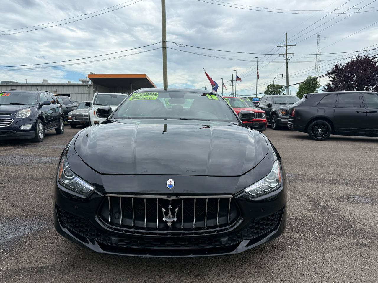 Used 2018 Maserati Ghibli S Q4 AWD/4WD image 2
