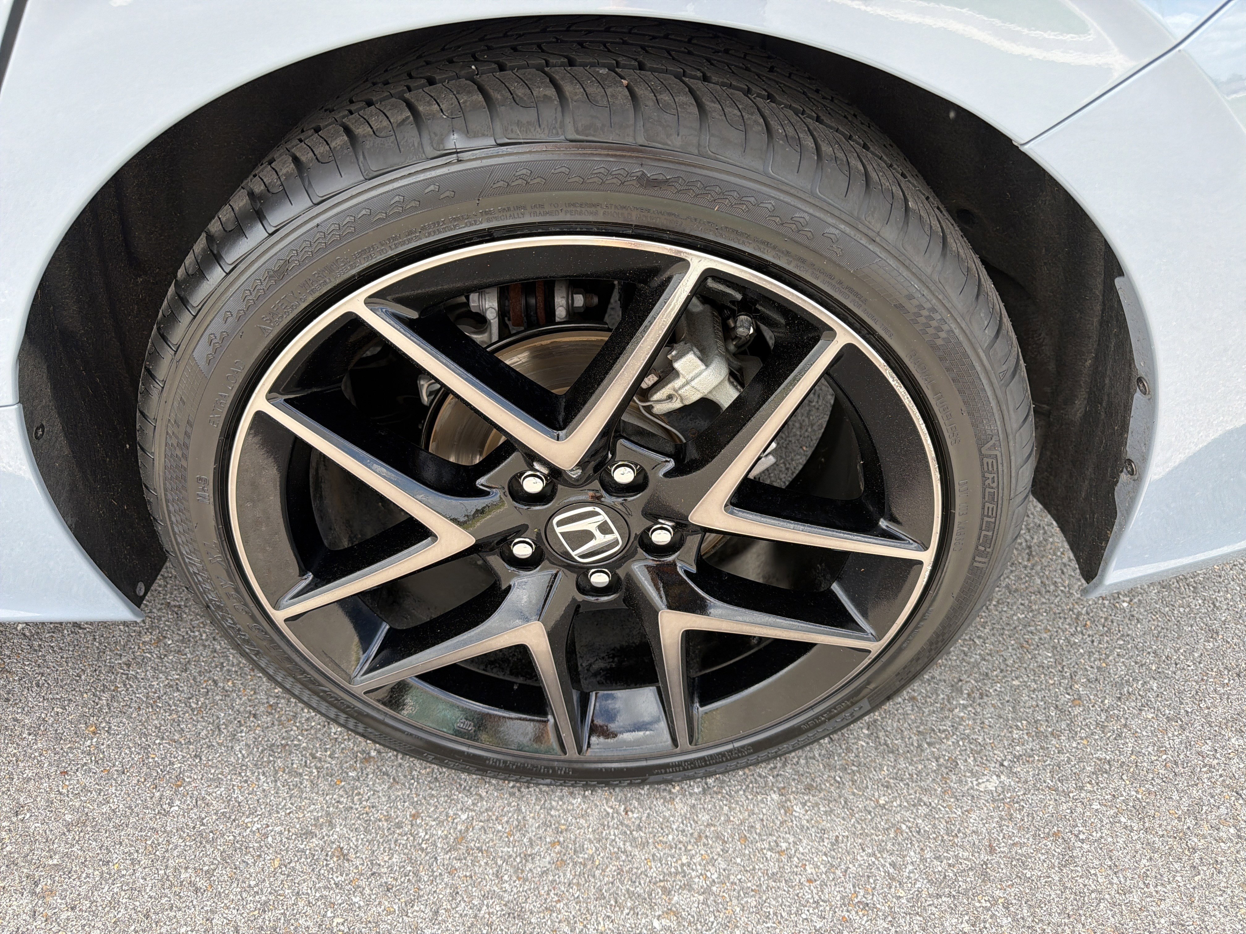 Certified 2024 Honda Civic Sport Touring image 23