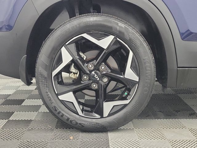 Used 2024 Kia Seltos EX FWD image 7