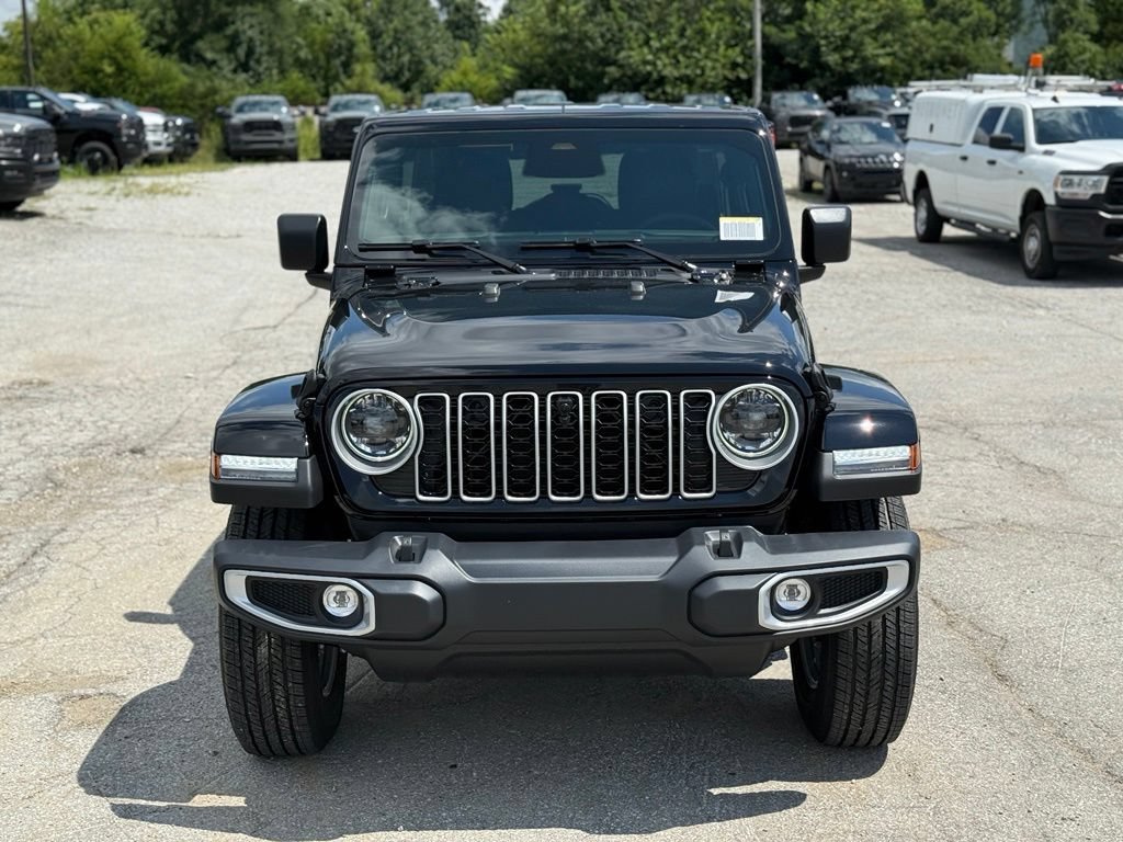New 2026 Jeep Wrangler Unlimited Sahara AWD/4WD image 3