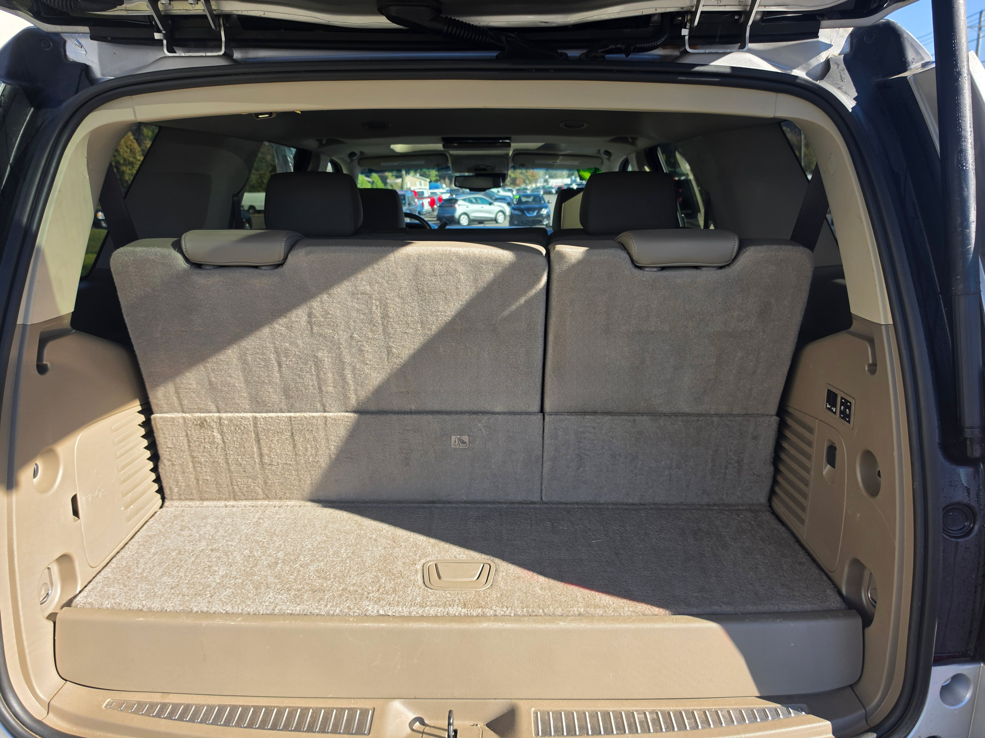Used 2019 Chevrolet Tahoe LT AWD/4WD image 5