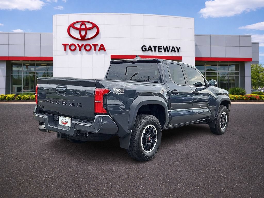 Used 2024 Toyota Tacoma TRD Off-Road w/ TRD Off Road Premium Package AWD/4WD image 4