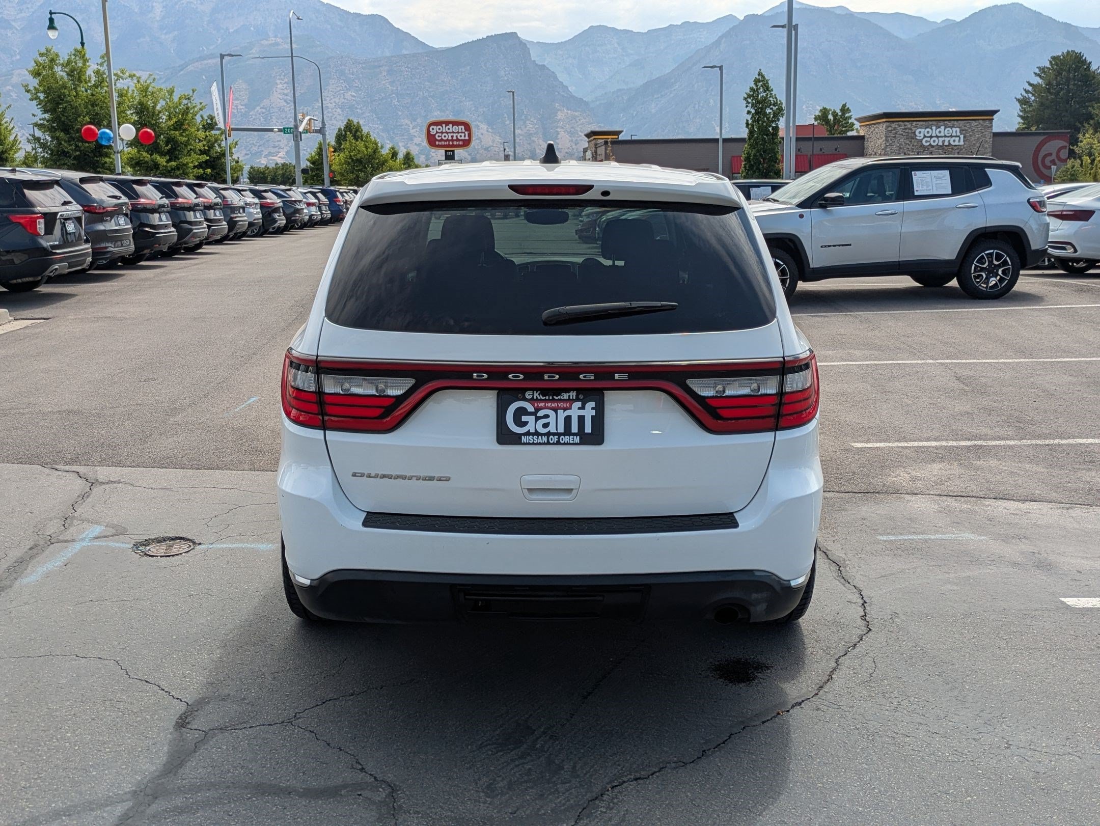 Used 2019 Dodge Durango SXT w/ 3rd Row Seating Group RWD image 7