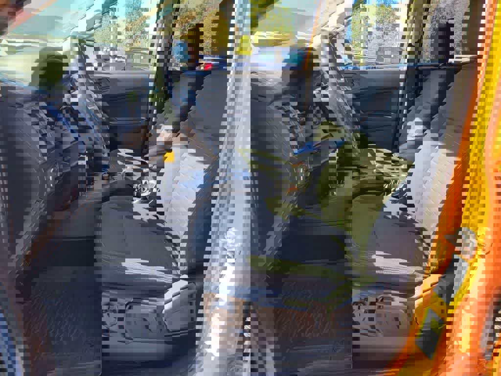 Certified 2019 Ford Ranger XL w/ Equipment Group 101A Mid image 11