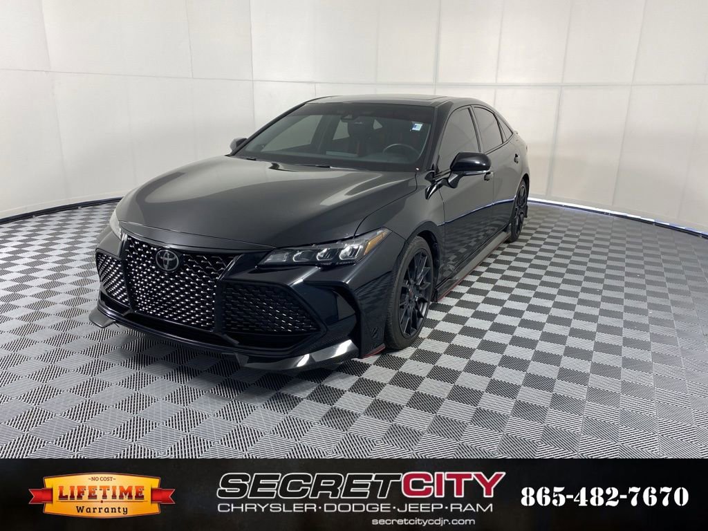 Used 2021 Toyota Avalon TRD image 3