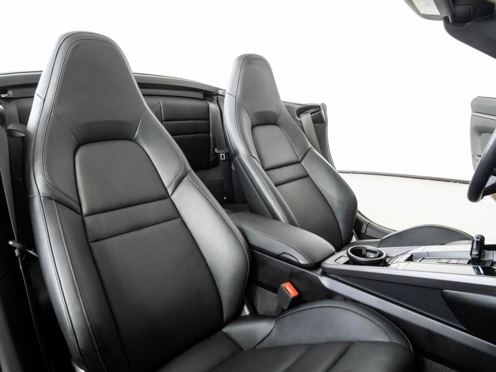Certified 2020 Porsche 911 Carrera S RWD image 18