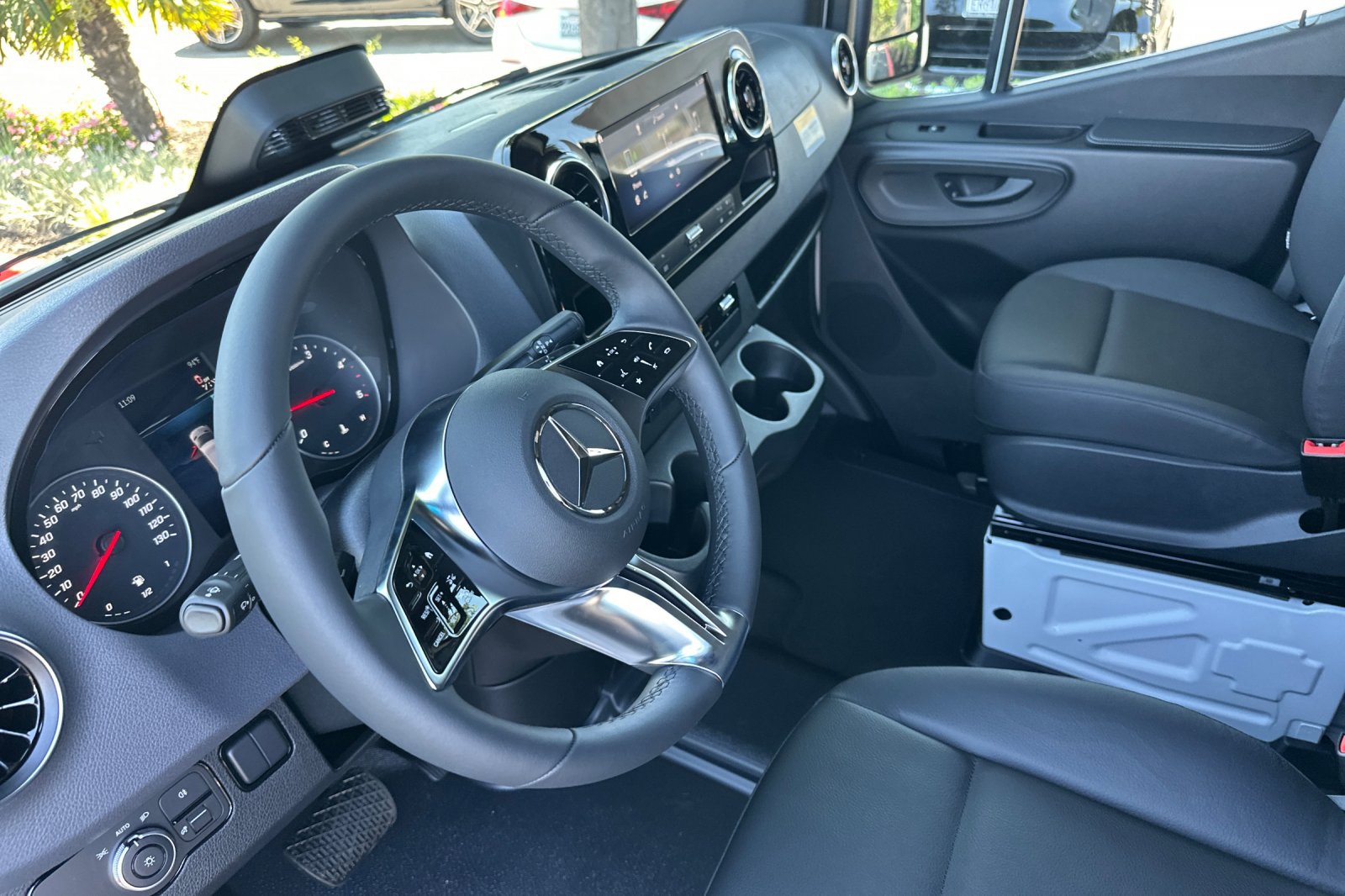 New 2026 Mercedes-Benz Sprinter 2500 image 10